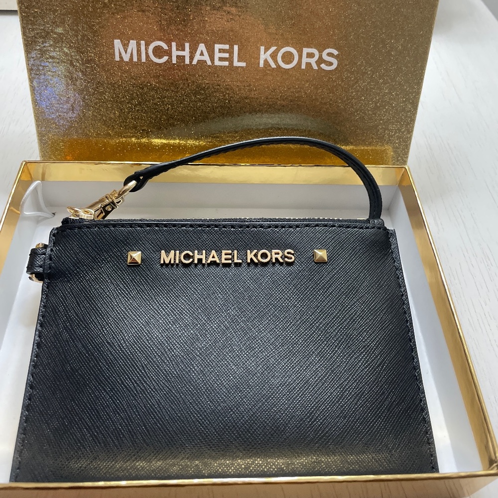 Michael Kors Wristlet